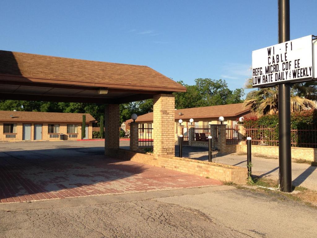 De Leon Inn Exterior photo